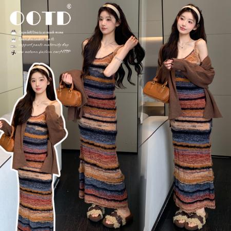 FA55032# 秋冬新款连衣裙孕期穿搭毛衣开衫条纹背带裙套装 服裝批發女裝批發服飾貨源