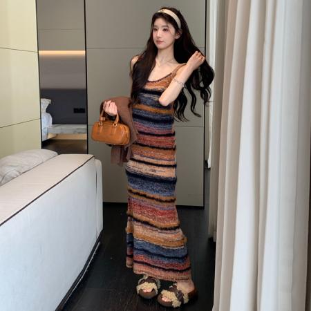 FA55032# 秋冬新款连衣裙孕期穿搭毛衣开衫条纹背带裙套装 服裝批發女裝批發服飾貨源