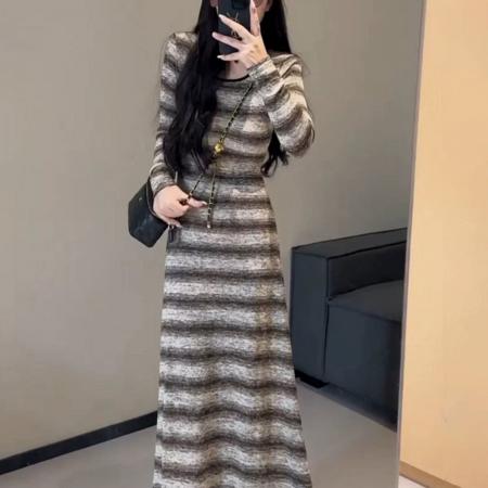 FA55033# 复古条纹针织连衣裙秋冬新款修身内搭打底包臀裙 服裝批發女裝批發服飾貨源