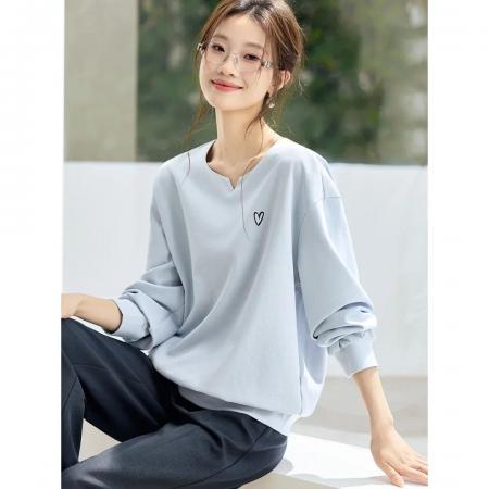FA55037# 浅春系趣味刺绣卫衣春季新款宽松圆V领设计感卫衣女 服裝批發女裝批發服飾貨源
