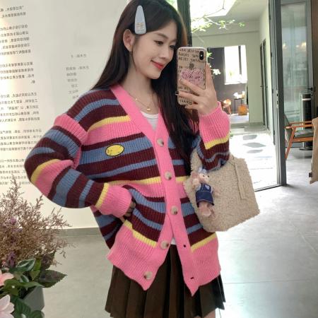 FA55059# 多巴胺彩色条纹针织女开衫设计感奶fufu甜美毛衣开衫外套 服裝批發女裝批發服飾貨源