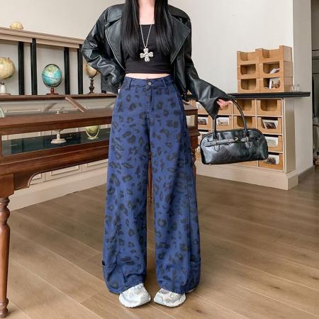 FA55060# 美式复古蓝色豹纹牛仔裤女高街宽松休闲百搭阔腿弯刀裤 服裝批發女裝批發服飾貨源