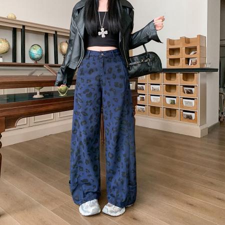 FA55060# 美式复古蓝色豹纹牛仔裤女高街宽松休闲百搭阔腿弯刀裤 服裝批發女裝批發服飾貨源