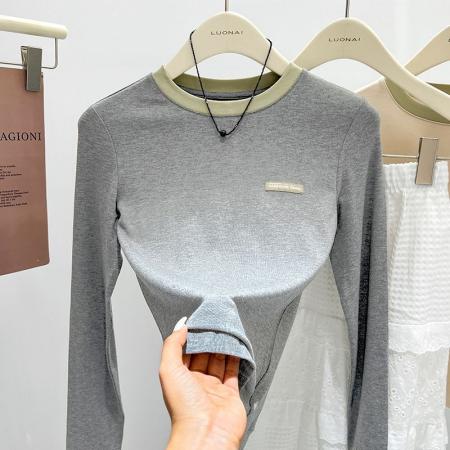 FA55119# 拼色假两件内搭长袖t恤女春装新款圆领修身德绒打底衫上衣女 服裝批發女裝批發服飾貨源