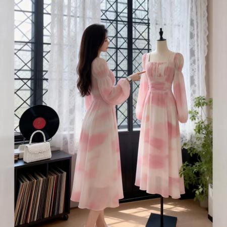 FA55132# 新款温柔法式少女公主风粉色印花长裙度假氛围感雪纺连衣裙 服裝批發女裝批發服飾貨源