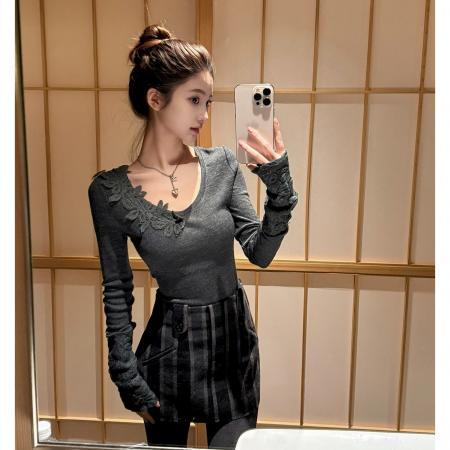 FA55141# 韩系纯欲气质蕾丝拼接T恤女春秋季修身显瘦内搭打底白色绝美上衣 服裝批發女裝批發服飾貨源