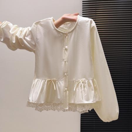 FA55151# 甜美蕾丝花边圆领长袖衬衫女春季新款荷叶边裙摆蕾丝上衣 服裝批發女裝批發服飾貨源