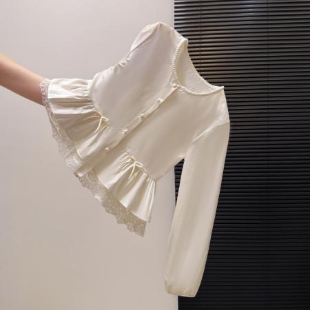 FA55151# 甜美蕾丝花边圆领长袖衬衫女春季新款荷叶边裙摆蕾丝上衣 服裝批發女裝批發服飾貨源