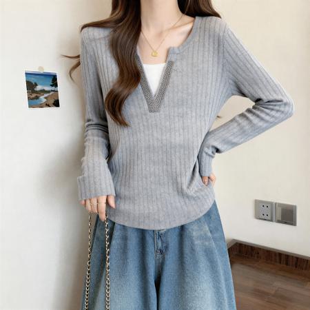 FA55220# 大码欧货重工烫钻V领假两件T恤女秋季胖mm显瘦洋气高级感上衣 服裝批發女裝批發服飾貨源