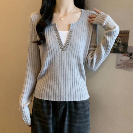 FA55220# 大码欧货重工烫钻V领假两件T恤女秋季胖mm显瘦洋气高级感上衣 服裝批發女裝批發服飾貨源