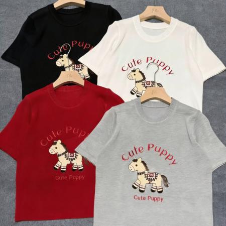 FA55307# 红色小马短袖T恤女超火减龄针织打底衫新年穿搭宽松上衣 服裝批發女裝批發服飾貨源