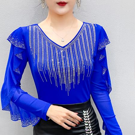 FA55316# 欧洲站春上新V领花边镂空镶钻洋气修身显瘦打底衫女潮 服裝批發女裝批發服飾貨源