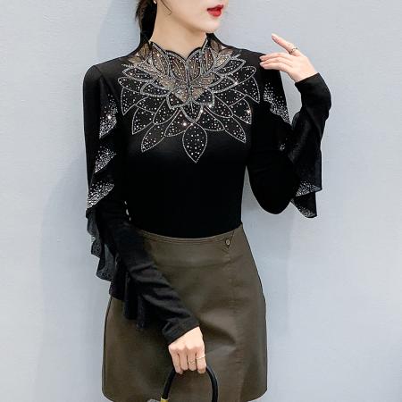 FA55319# 欧洲站秋冬新款高领花边镂空镶钻洋气修身显瘦打底衫女潮 服裝批發女裝批發服飾貨源