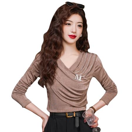 FA55342# 春法式小众打底衫气质v领褶设计感修身显瘦链条挂饰上衣女 服裝批發女裝批發服飾貨源