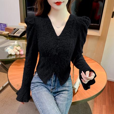 FA55346# 磨毛v领蕾丝打底衫女秋冬新款高级感泡泡袖小衫内搭长袖上衣 服裝批發女裝批發服飾貨源