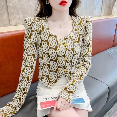 FA55348# 法式方领新款复古不规则花朵刺绣泡泡袖蕾丝衬衫女气质双排扣上衣 服裝批發女裝批發服飾貨源