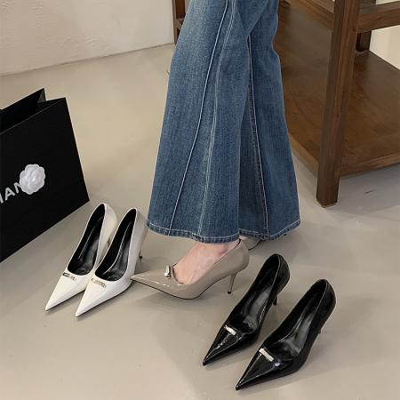 X-32985#黑色高跟鞋女新款气质名媛御姐风性感法式职业字母金属装饰扣 鞋子批发女鞋批发高跟鞋批发