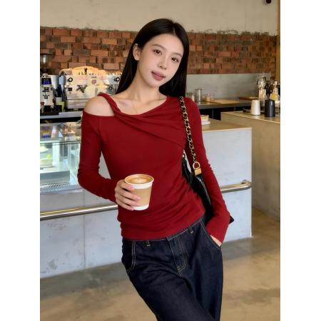 FA55379# 韩系辣妹早春穿搭红色斜肩上衣女春季新款长袖T恤设计感小众 服裝批發女裝批發服飾貨源