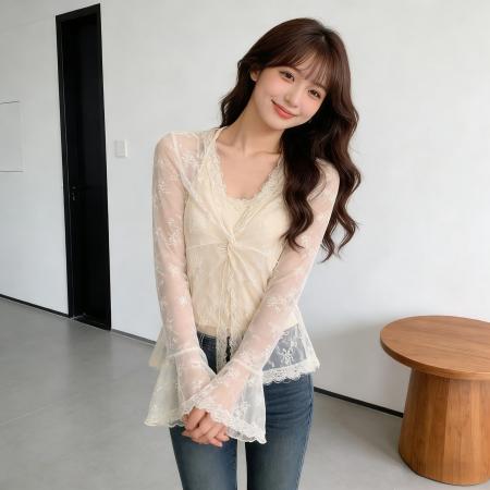 早春人棉纯欲蕾丝假两件喇叭袖T恤修身百搭长袖上衣防晒衫女 服裝批發女裝批發服飾貨源