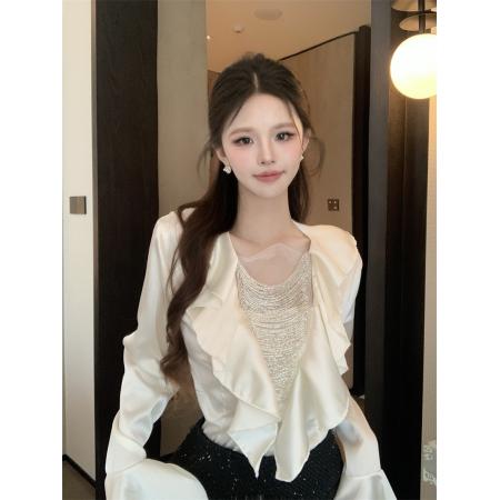 早春新款米色微喇袖缎面衬衫女设计感修身气质上衣 服裝批發女裝批發服飾貨源