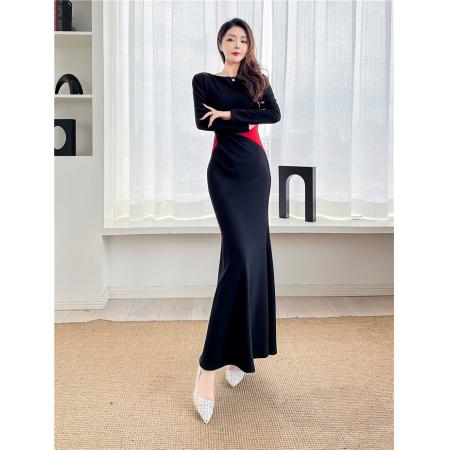 FA55451# 春新款时髦洋气一字领撞色包臀长裙紧身连衣裙  服裝批發女裝批發服飾貨源