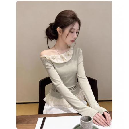 FA55495# 韩系斜领露肩长袖t恤女早春新款气质甜美立体花朵小衫超好看上衣  服裝批發女裝批發服飾貨源