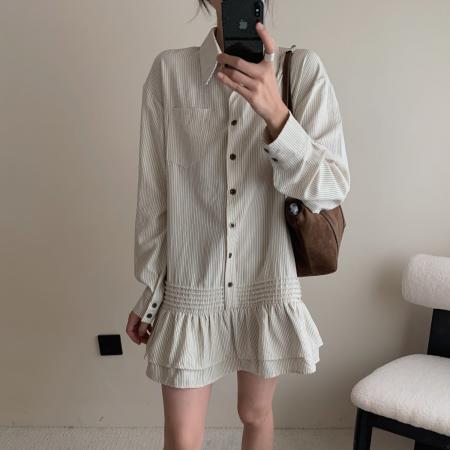 FA55526# 早春竖条纹衬...