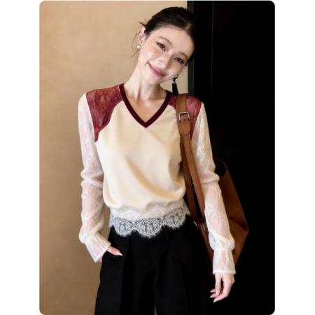 FA55613# 温柔少女超好看杏色上衣女早春撞色镂空蕾丝提花下摆半透小衫  服裝批發女裝批發服飾貨源