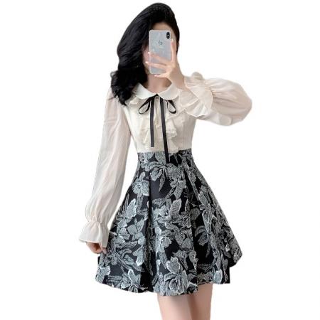 FA55656# 新款高级感提花a字裙娃娃领荷叶边甜美长袖连衣裙女早春季  服裝批發女裝批發服飾貨源