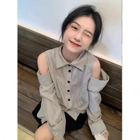 FA55662# 蓝海奕诺法式条纹露肩长袖衬衫女春秋设计感小众赫本风大码衬衣 服裝批發女裝批發服飾貨源