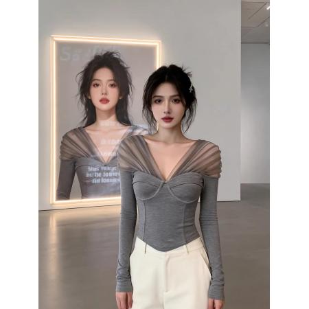 FA55676# 灰色V领网纱拼接打底衫T恤女春秋新款纯欲风气质修身长袖上衣 服裝批發女裝批發服飾貨源