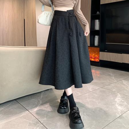 FA55698# 新货中长款A字显瘦裙子不规则风格盘扣提花春秋款新款女 服裝批發女裝批發服飾貨源