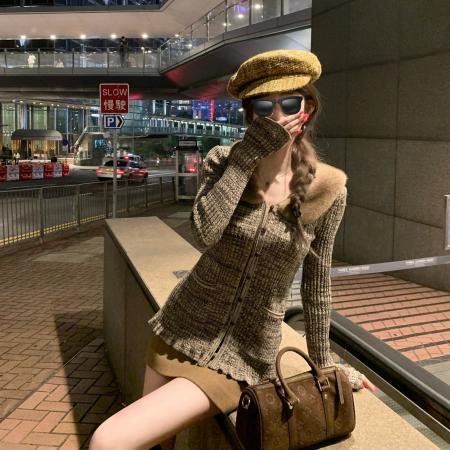 FA55725# 秋冬氛围感毛领拼接格纹波浪花边针织衫时髦气质长袖上衣 服裝批發女裝批發服飾貨源