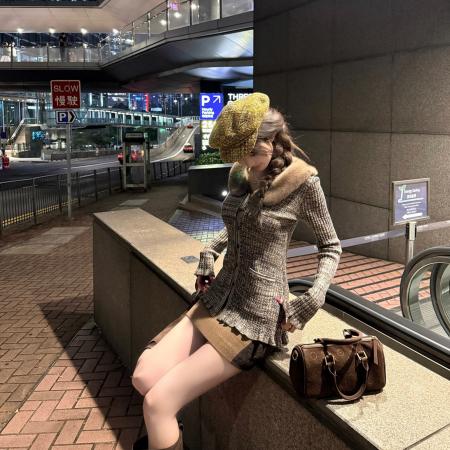 FA55725# 秋冬氛围感毛领拼接格纹波浪花边针织衫时髦气质长袖上衣 服裝批發女裝批發服飾貨源