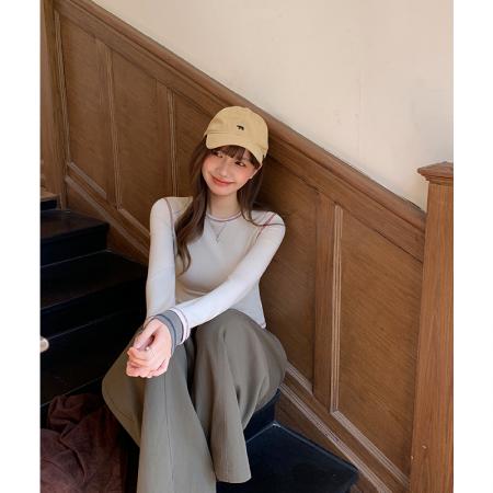 FA55769# 撞色短款辣妹圆领正肩长袖t恤春设计感打底衫内搭假两件 服裝批發女裝批發服飾貨源