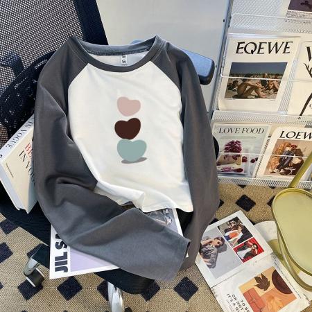 FA55770# 鱼鳞后包领长袖插肩袖撞色拼接爆款短款卫衣女 服裝批發女裝批發服飾貨源