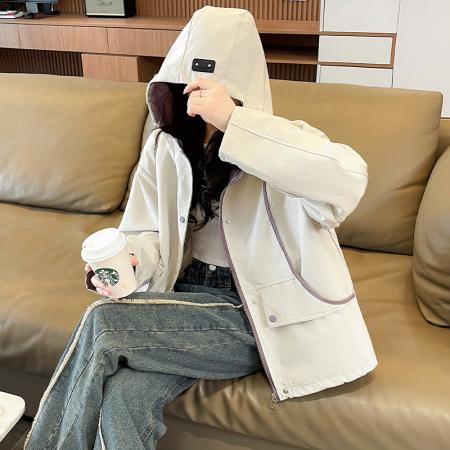 FA55777# 早春连帽外套新款洋气初高中生女冲锋衣百搭时尚外套 服裝批發女裝批發服飾貨源