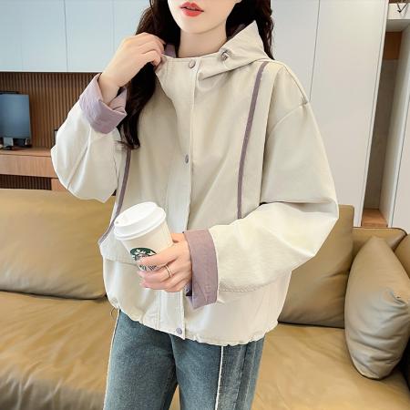 FA55777# 早春连帽外套新款洋气初高中生女冲锋衣百搭时尚外套 服裝批發女裝批發服飾貨源