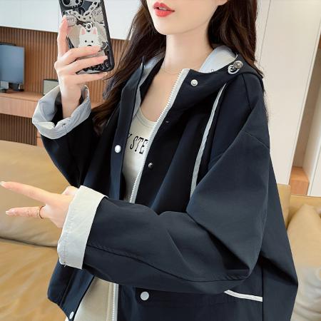 FA55777# 早春连帽外套新款洋气初高中生女冲锋衣百搭时尚外套 服裝批發女裝批發服飾貨源