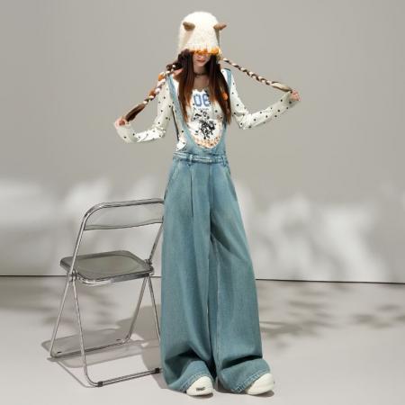 FA55827# 减龄牛仔背带阔腿裤女秋季新款宽松休闲韩版显瘦拖地直筒裤子 服裝批發女裝批發服飾貨源