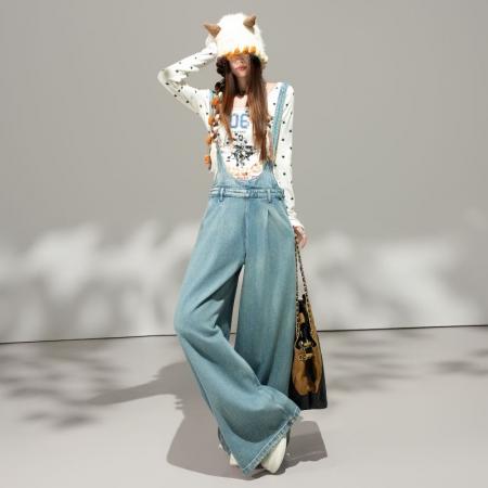 FA55827# 减龄牛仔背带阔腿裤女秋季新款宽松休闲韩版显瘦拖地直筒裤子 服裝批發女裝批發服飾貨源