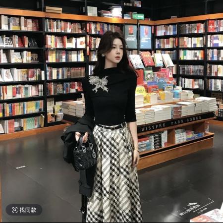 FA55862# 优雅刺绣针织衫上衣+黑白格半身裙中长款裙子秋季穿搭一整套 服裝批發女裝批發服飾貨源