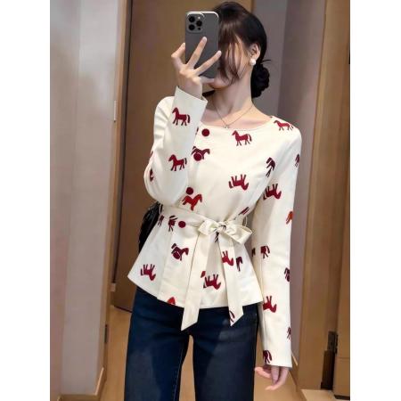 FA55866# 简约潮流时尚百搭日常通勤风白色上衣女早春收腰小马印花小衫 服裝批發女裝批發服飾貨源