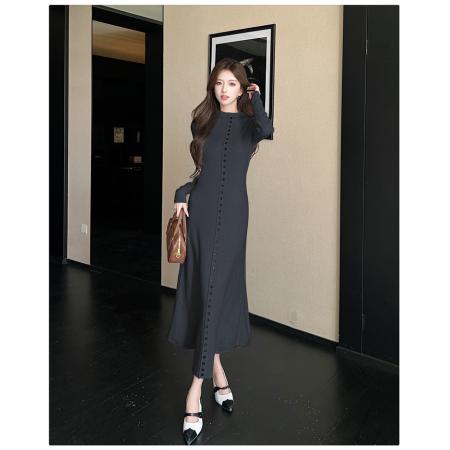 FA55885# 春新款针织连衣裙半高领软糯单排扣韩版气质修身百搭打底裙 服裝批發女裝批發服飾貨源