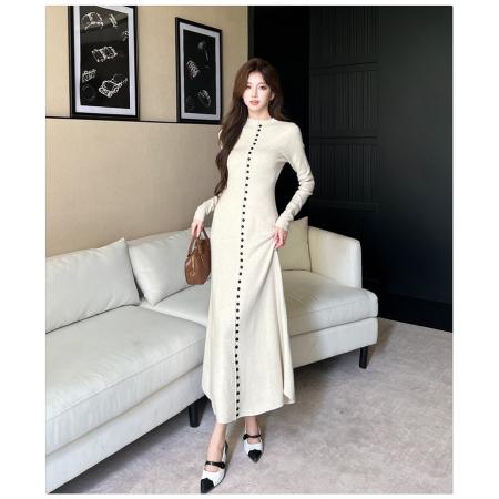 FA55885# 春新款针织连衣裙半高领软糯单排扣韩版气质修身百搭打底裙 服裝批發女裝批發服飾貨源