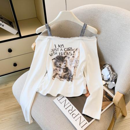 FA56022# 小猫印花一字肩洋气纯欲风长袖T恤女上衣修身短款辣妹 服裝批發女裝批發服飾貨源