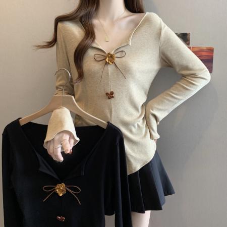 FA56041# 春款大码女装秋款设计感百搭显瘦v领T恤小众别致上衣 服裝批發女裝批發服飾貨源