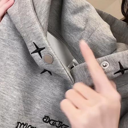 FA56175# 薄款卫衣男女情侣装春秋薄新款设计感宽松刺绣花连帽上衣 服裝批發女裝批發服飾貨源