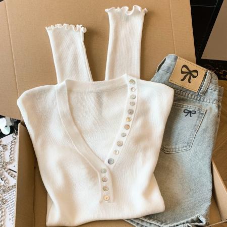 FA56223# 甜氧旋律修身显瘦V领内搭女多粒扣木耳边长袖打底针织衫 服裝批發女裝批發服飾貨源