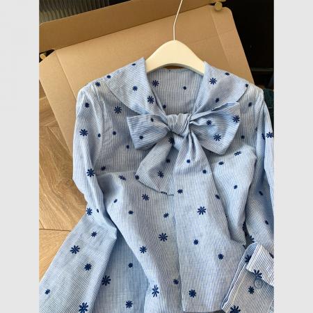 FA56238# 春季法式蝴蝶结长袖衬衫女高级感轻奢减龄洋气刺绣条纹上衣 服裝批發女裝批發服飾貨源